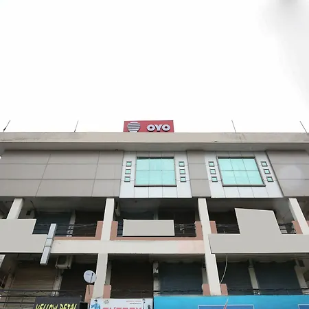 Oyo 1732 Hotel The Days Inn
